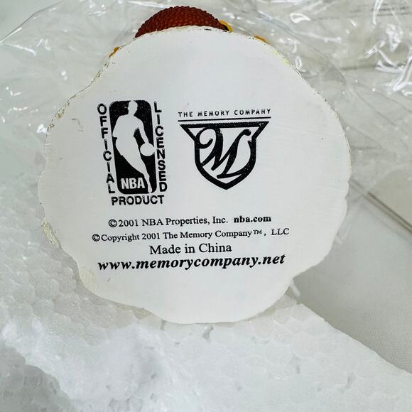 VTG 2001 The Memory‎ Company Golden State Warriors Santa Christmas Ornament - Picture 6 of 7